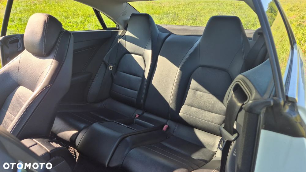 Mercedes-Benz Klasa E 350 CDI BlueEff - 11