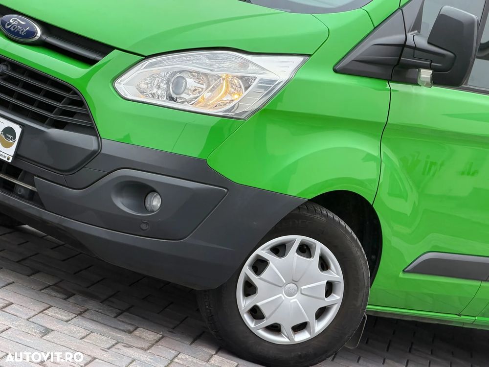 Ford TRANSIT CUSTOM L1H1 VAN - 10