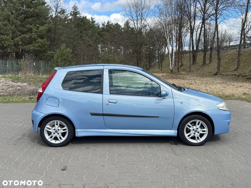 Fiat Punto - 2
