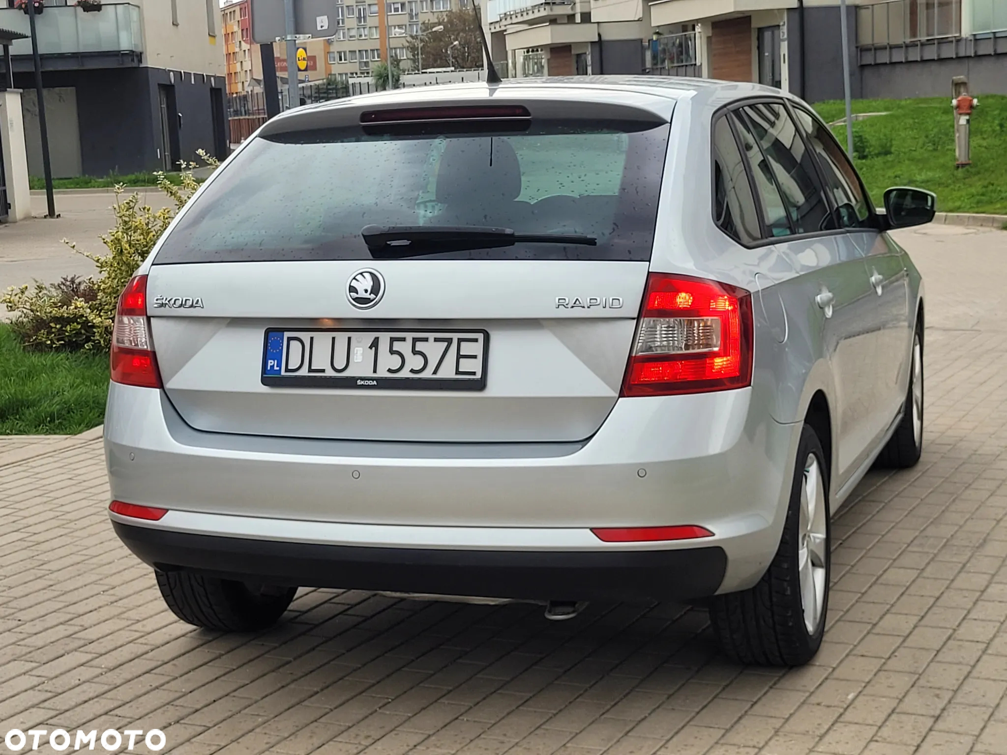 Skoda RAPID - 14