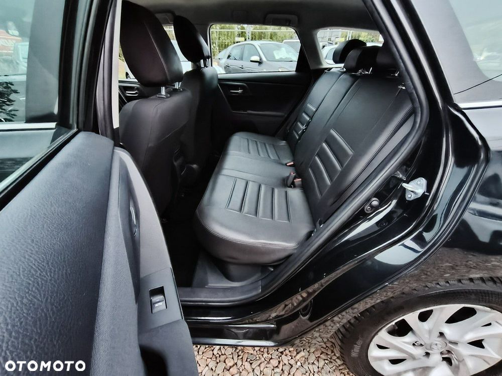Toyota Auris - 9