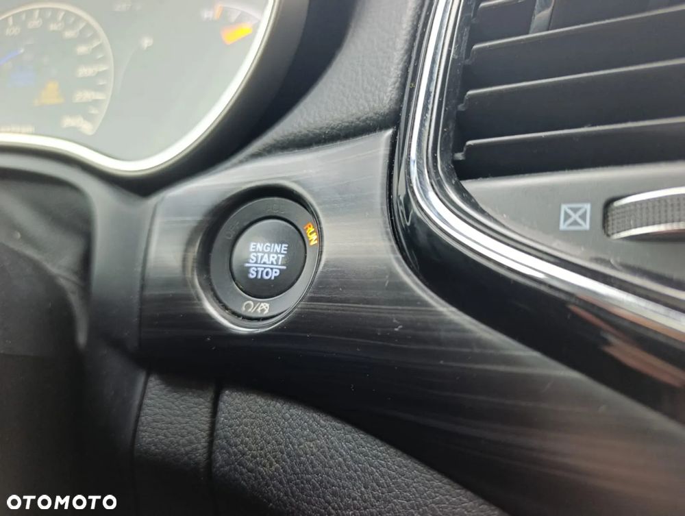 Jeep Grand Cherokee 3.6 V6 Laredo - 20