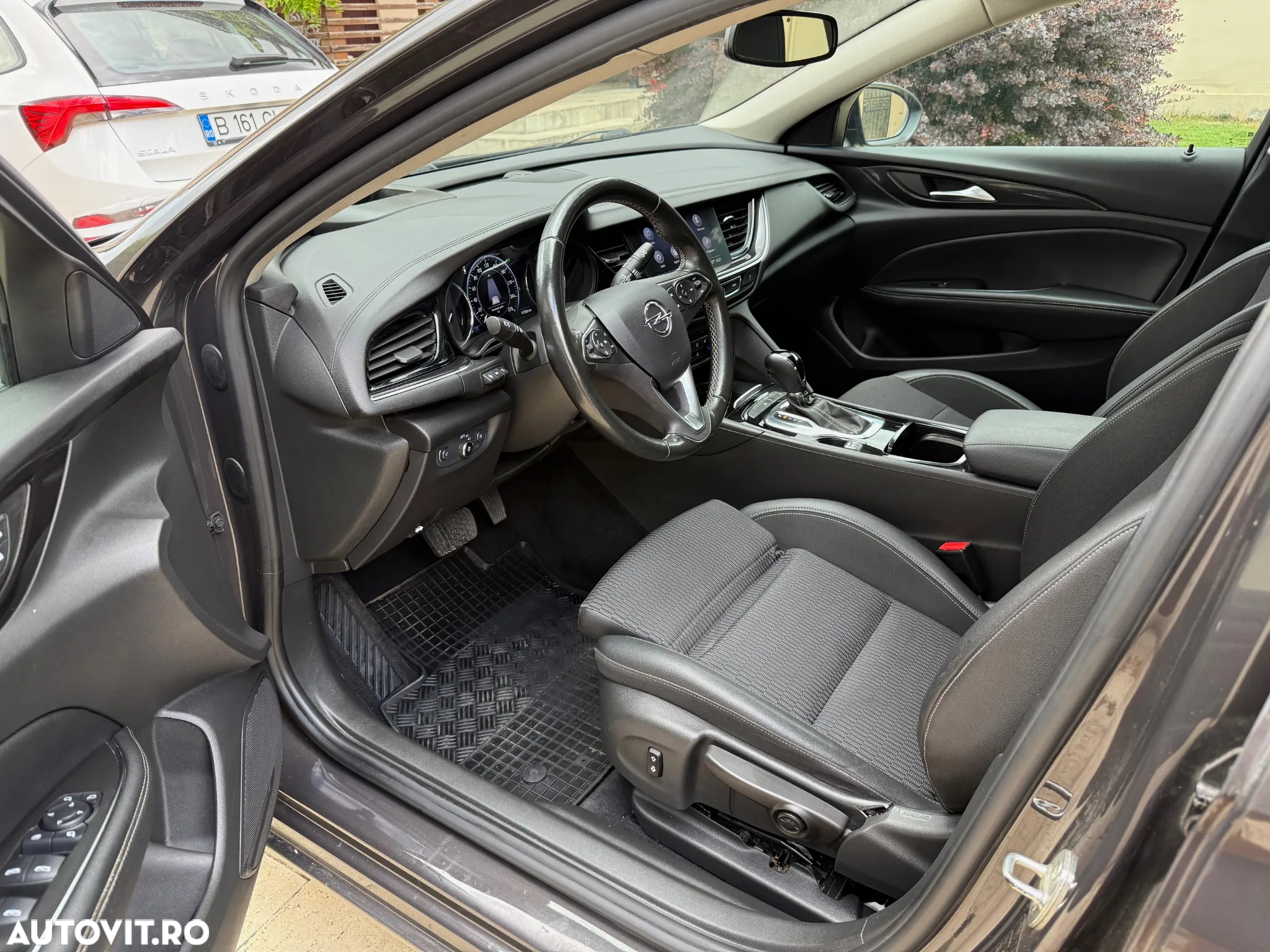 Opel Insignia Grand Sport 2.0 Start/Stop Aut. Elegance - 5
