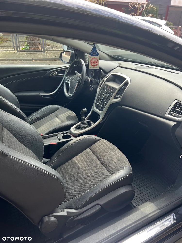 Opel Astra 1.4 Turbo - 10