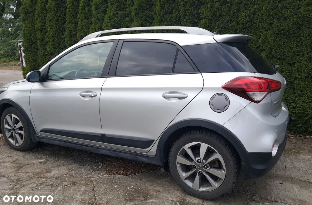Hyundai i20 - 13