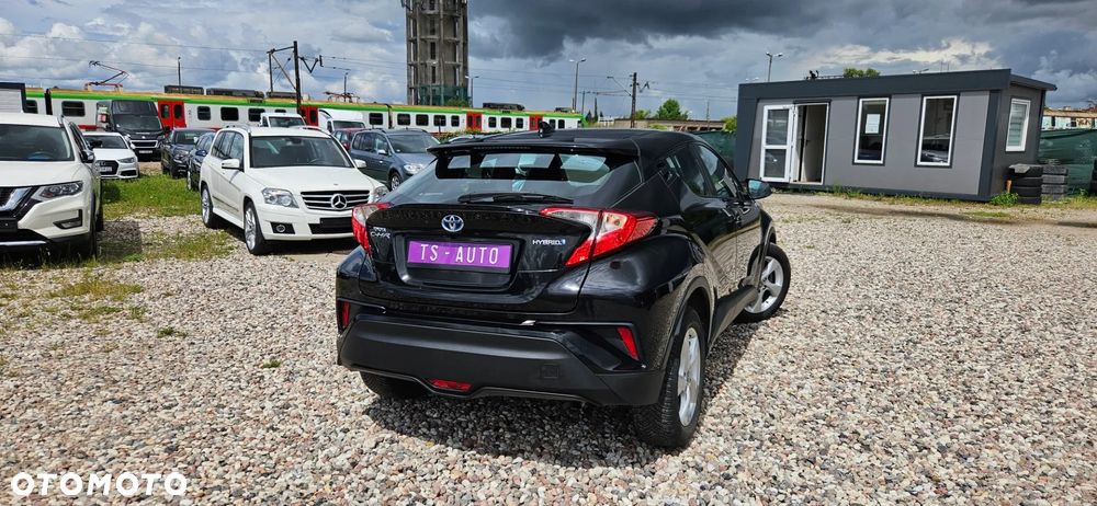 Toyota C-HR - 8