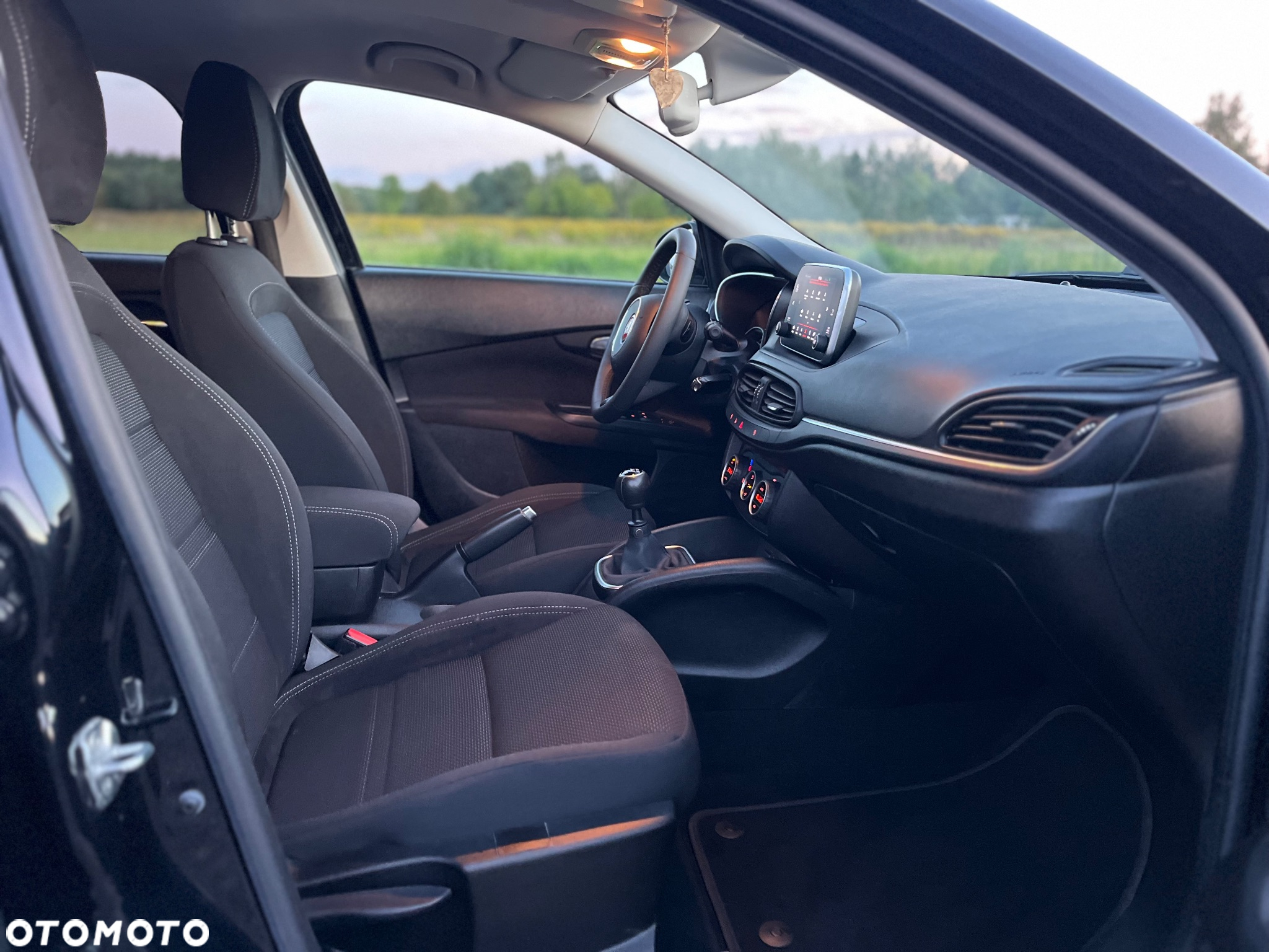 Fiat Tipo 1.4 T-Jet 16v Lounge - 27