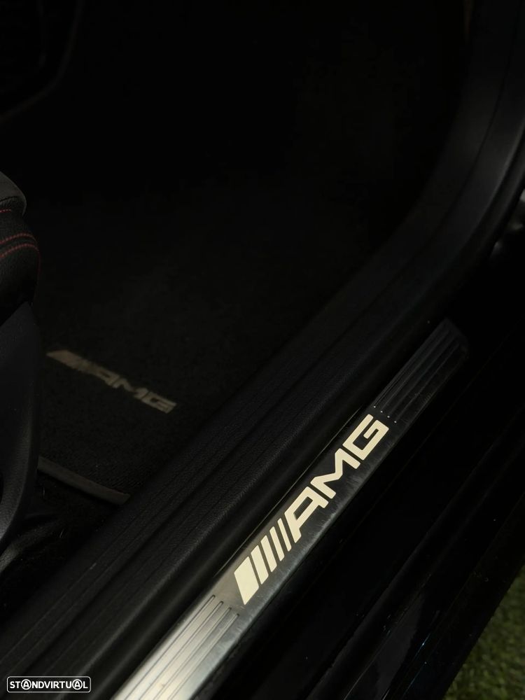 Mercedes-Benz CLA 45 AMG 4Matic Speedshift DCT 7G Night Edition - 26