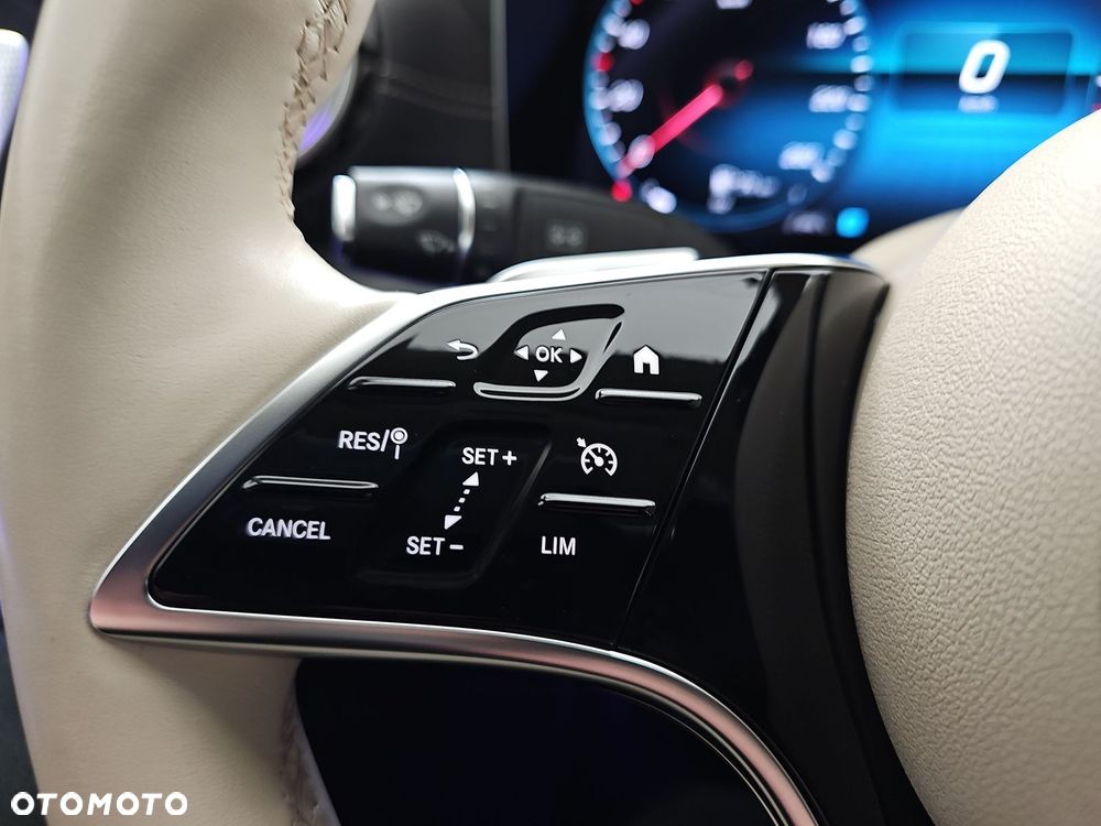 Mercedes-Benz CLS - 18