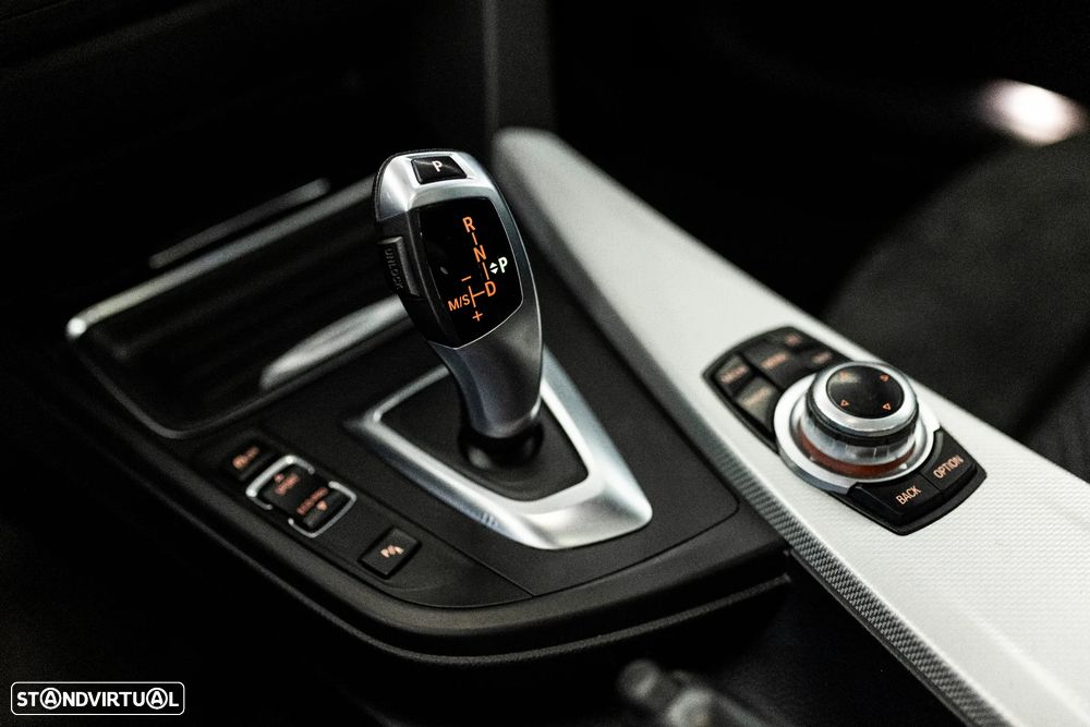 BMW 318 — fotografia 10