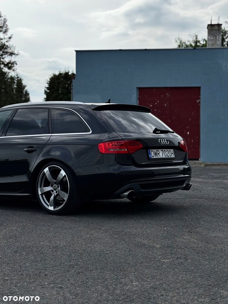 Audi A4 Avant - 6