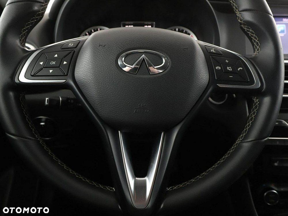 Infiniti Q30 1.5d DCT Premium - 21