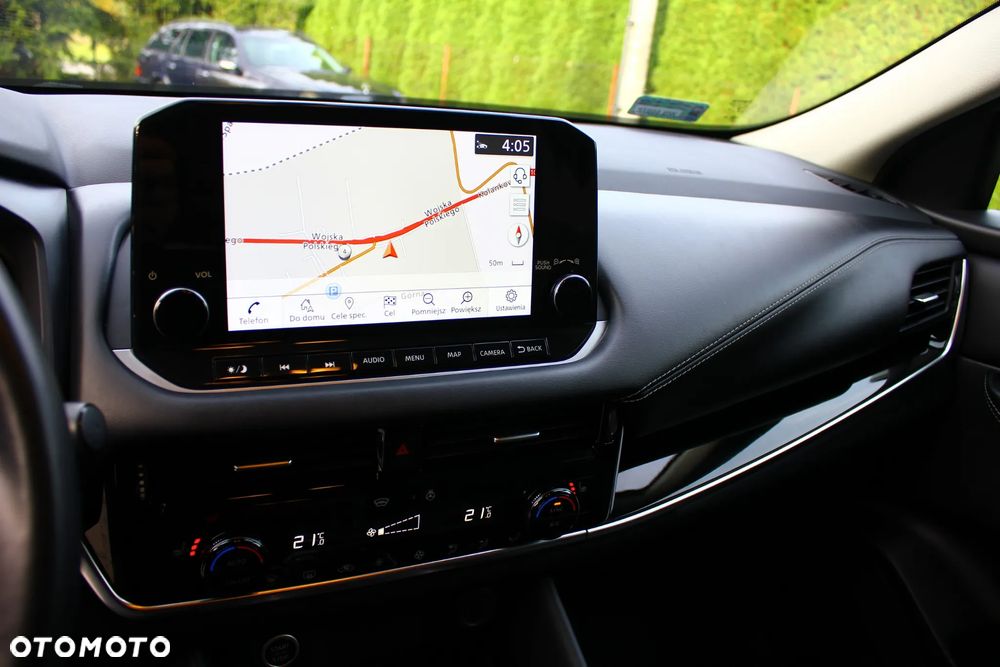 Nissan Qashqai 1.3 DIG-T N-Connecta EU6d - 26