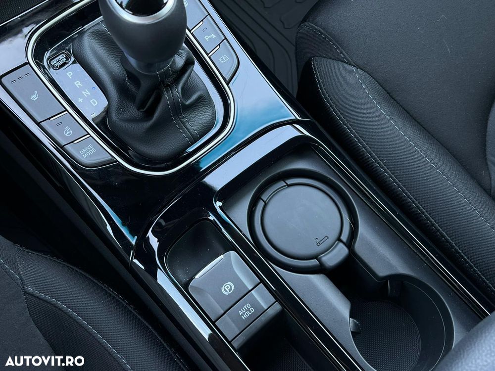 Hyundai i30 1.5 T-GDI 48V-Hybrid DCT Advantage - 34