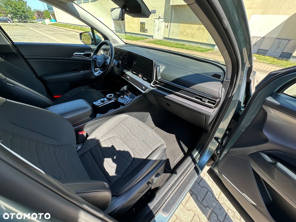 Kia Sportage 1.6 T-GDI PHEV Business Line 4WD - 24