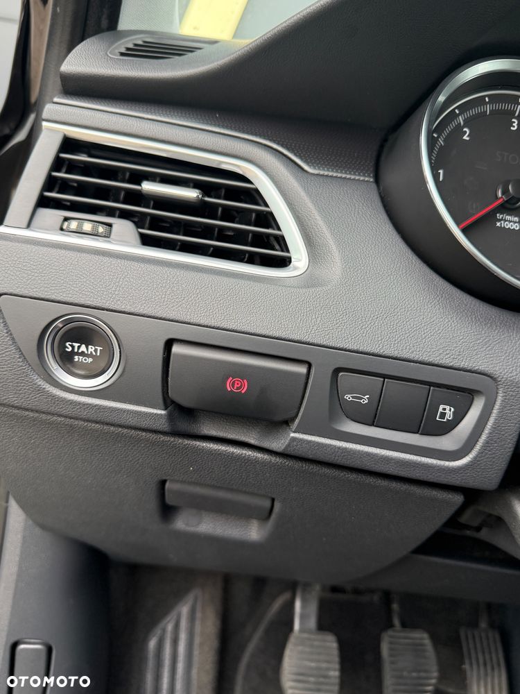 Peugeot 508 HDi FAP 165 Allure - 28