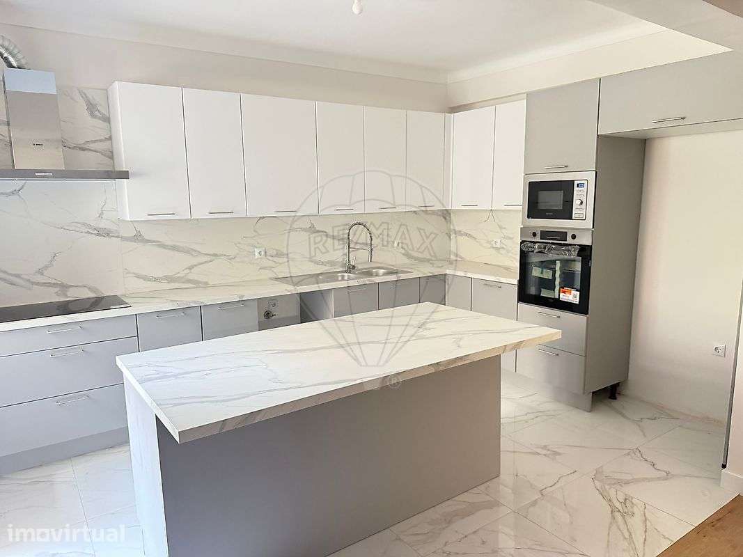 Apartamento T6 para venda - Grande imagem: 2/30