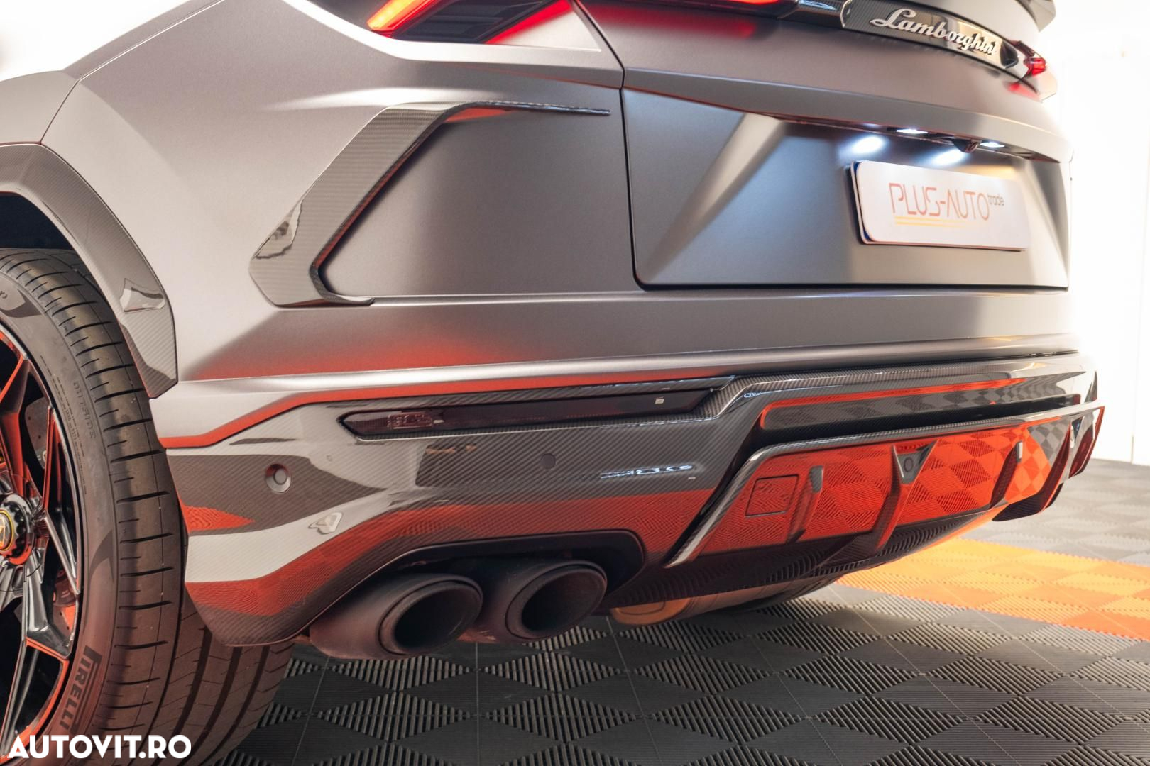 Lamborghini URUS - 39