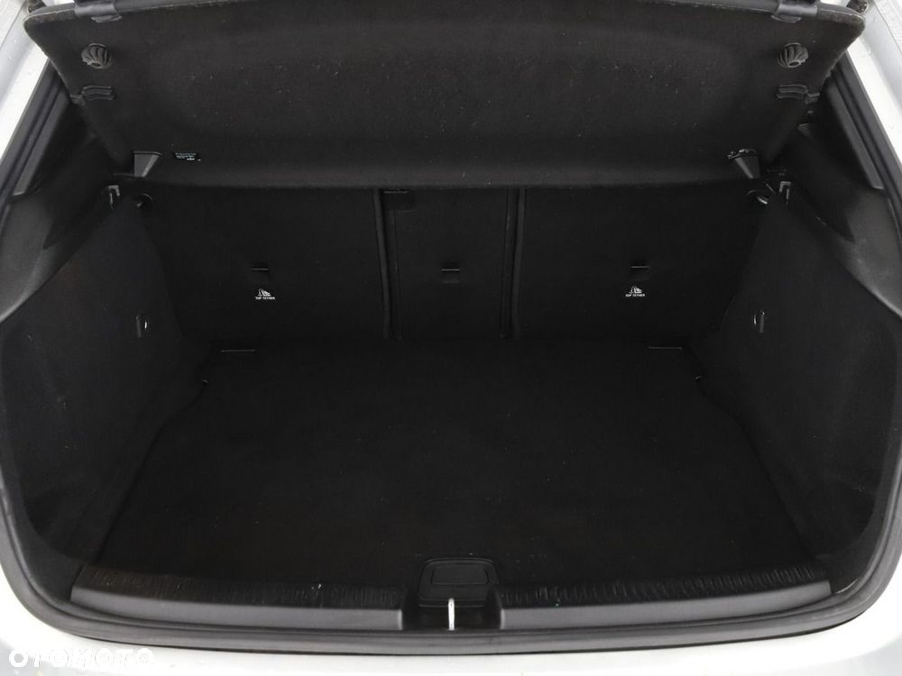 Mercedes-Benz Klasa A 200 d 8G-DCT Progressive - 21