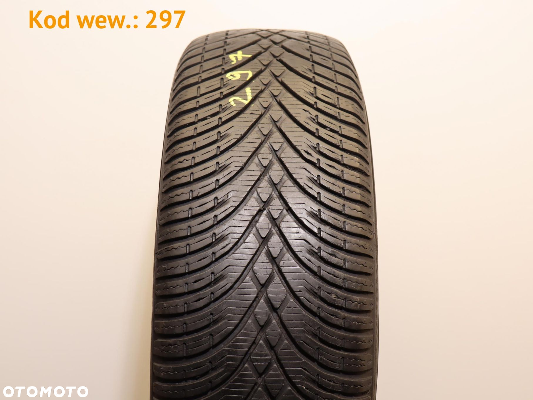 Kleber Krisalp HP3 SUV - 215/65 R16 - 2