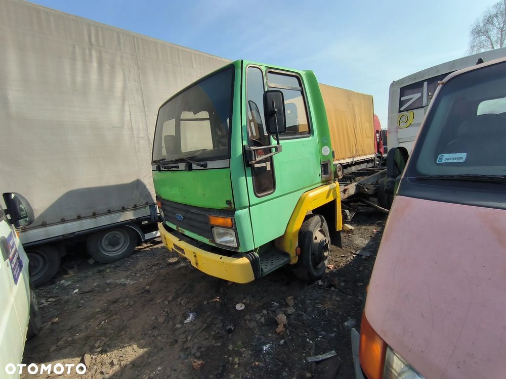 Części Ford Cargo 0813