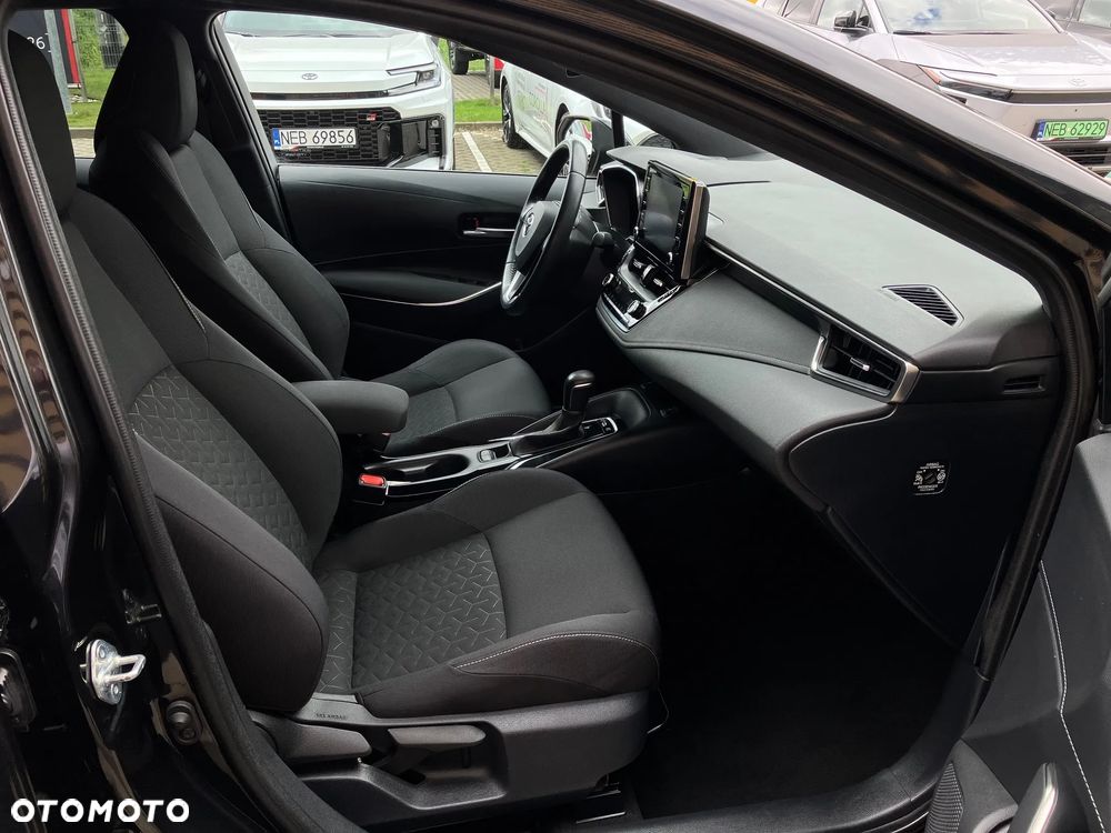 Toyota Corolla 2.0 Hybrid Comfort - 18
