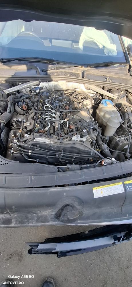Dezmembrez Audi A5 - 3