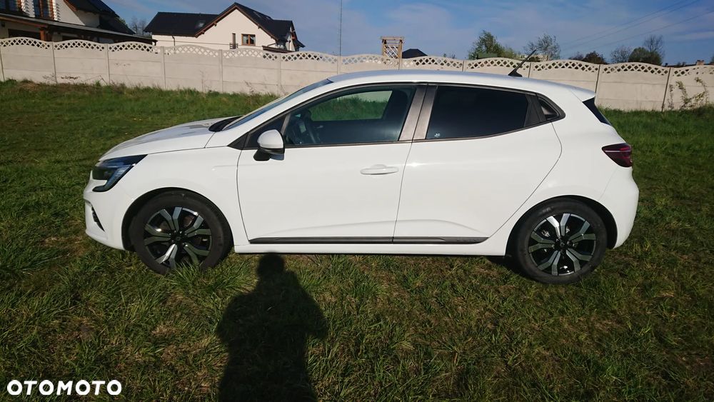 Renault Clio - 35