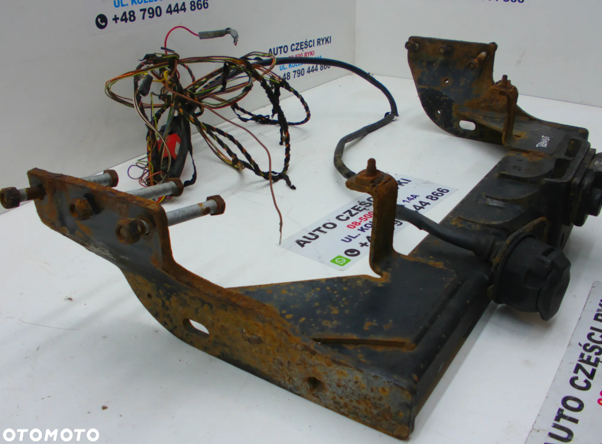 Ford Transit V MK5 Hak holowniczy - 4