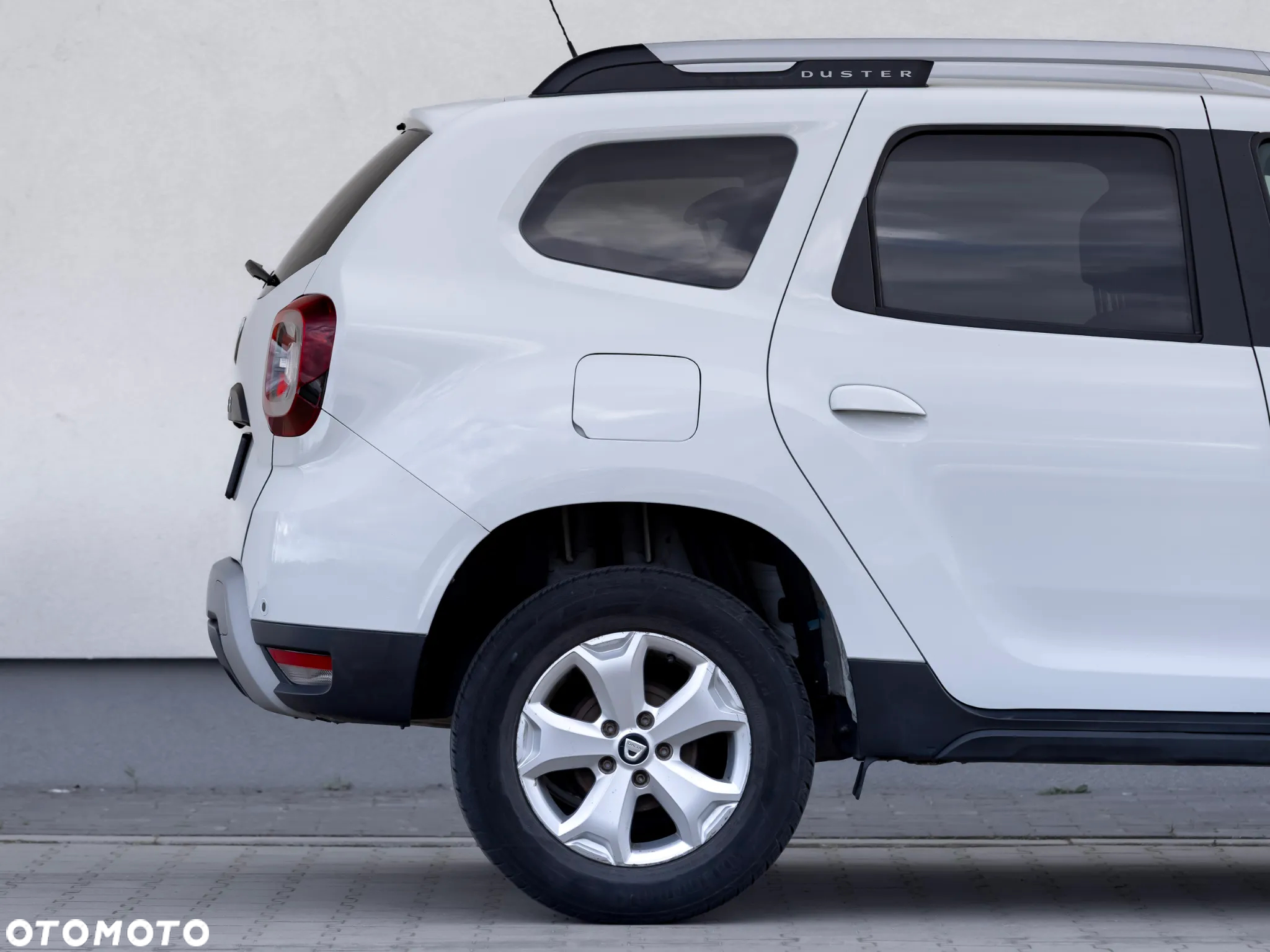 Dacia Duster 1.6 SCe Access S&S - 6