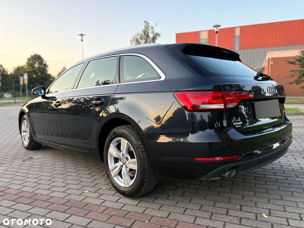 Audi A4 Avant 2.0 TDI S tronic - 4