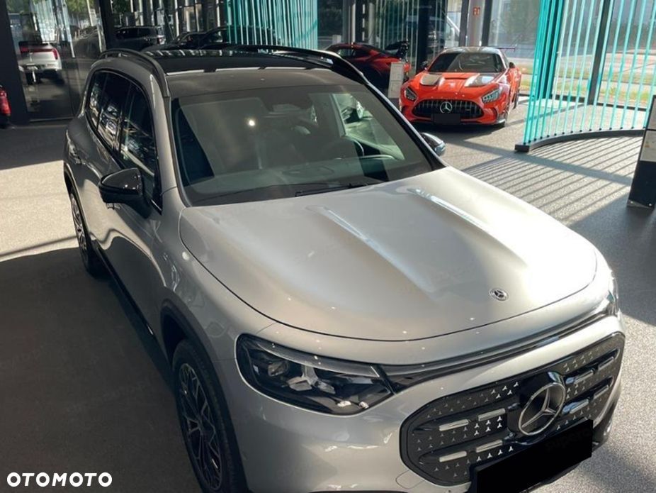Mercedes-Benz GLB - 3