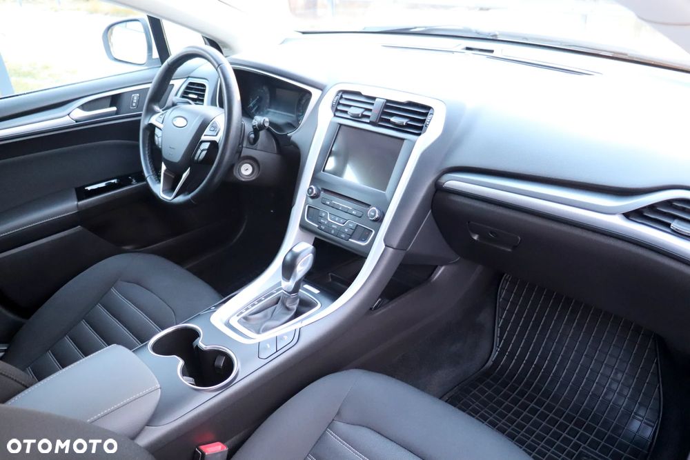 Ford Mondeo 2.0 TDCi Trend PowerShift - 30