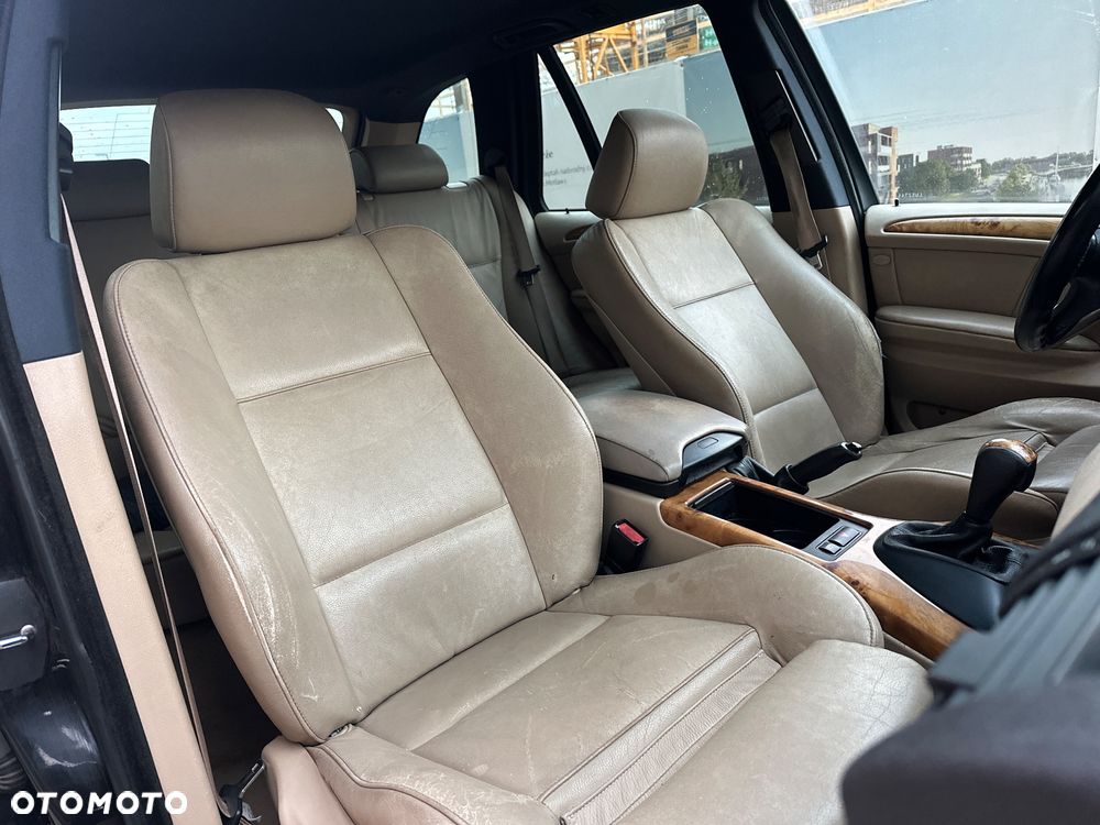 BMW X5 4.4 i Edition Exclusive - 10