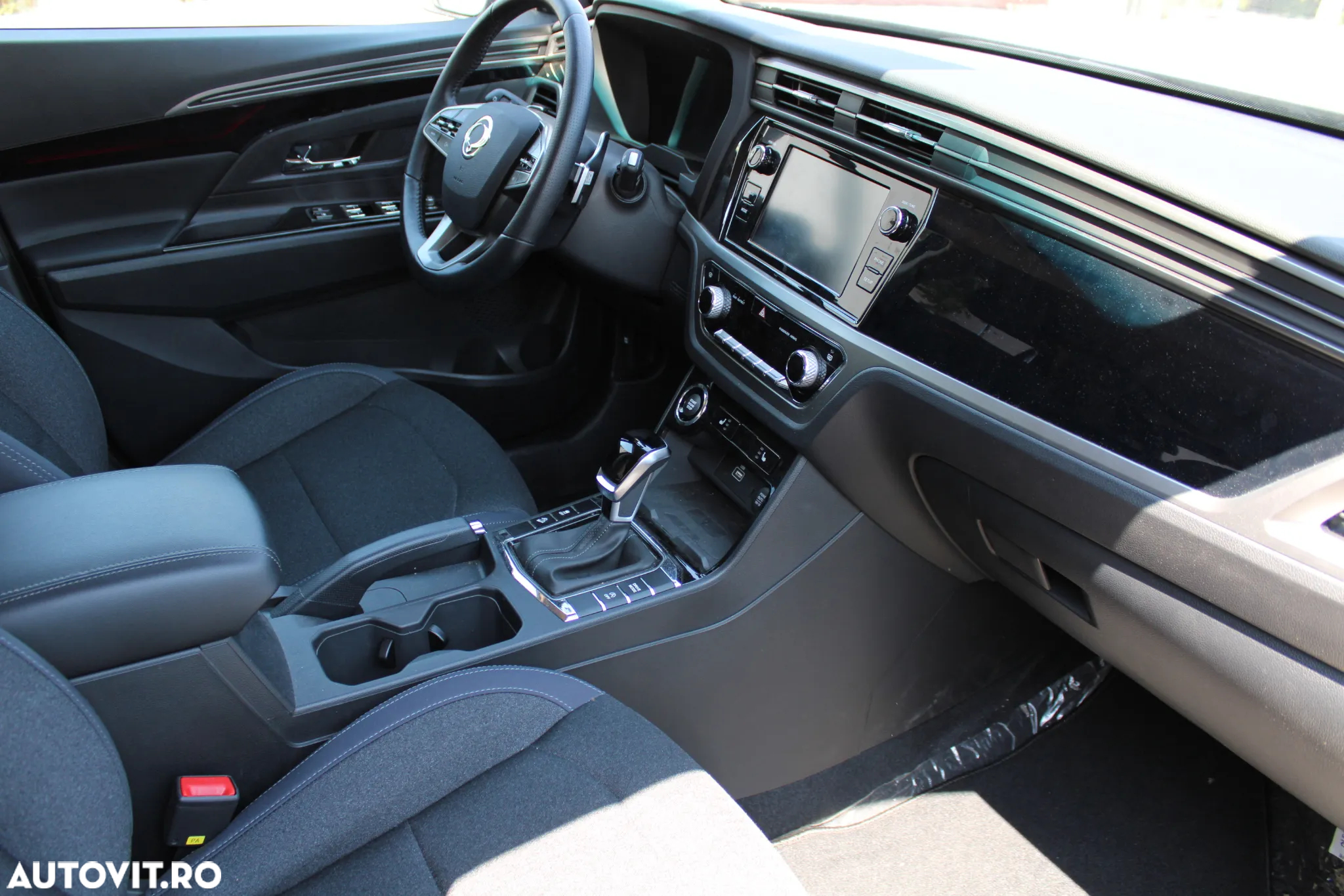 SsangYong Korando 1.5 GDI Turbo AT Smart - 27
