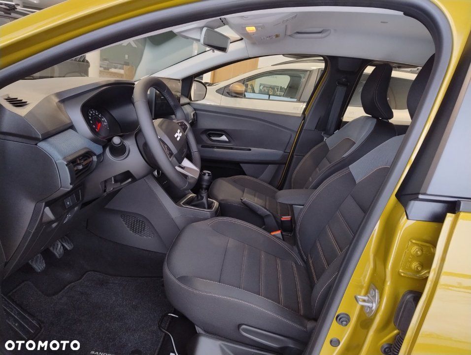 Dacia Sandero - 7