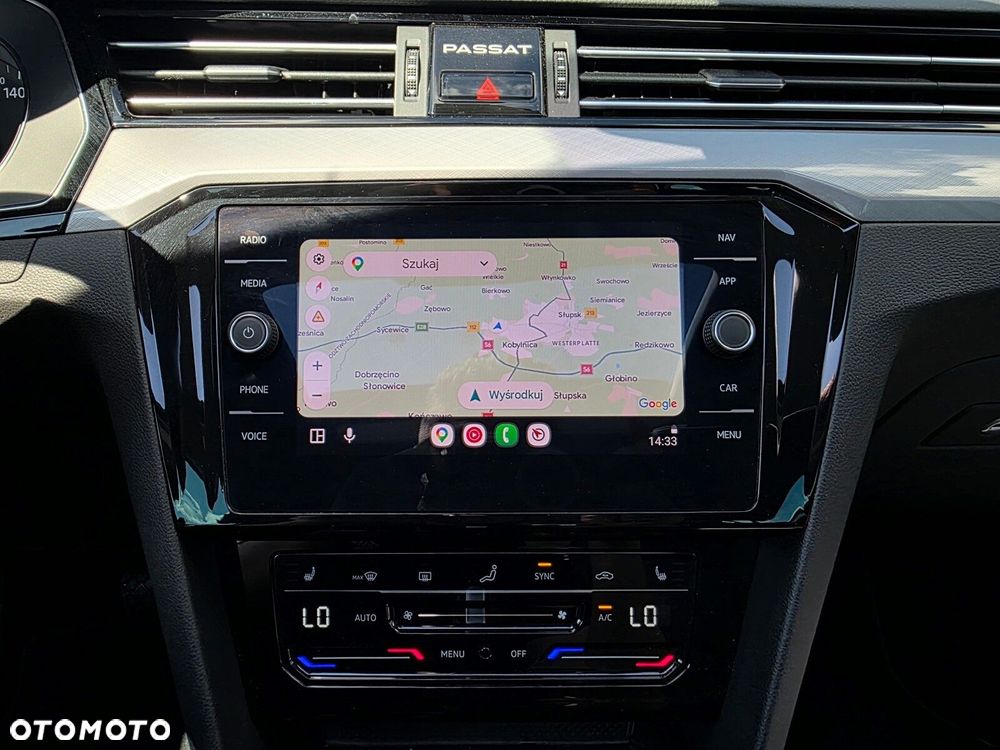 Volkswagen Passat - 19