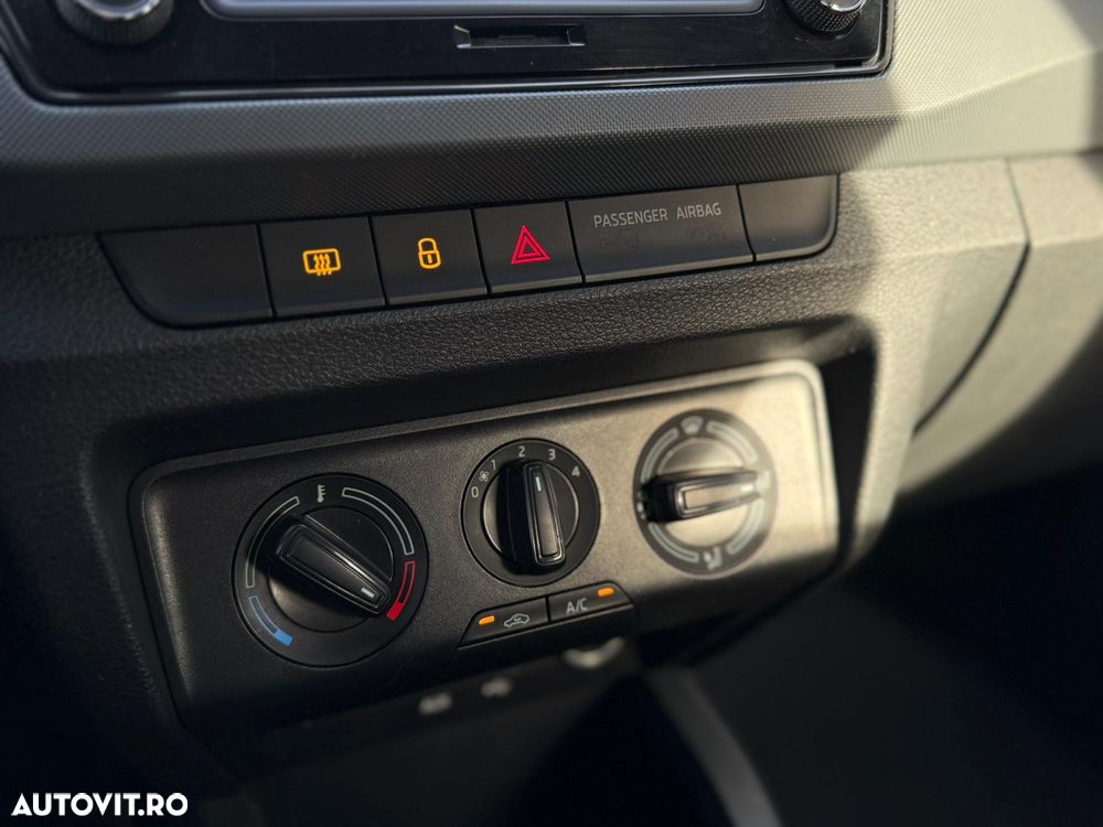 Skoda Fabia 1.0 MPI Ambition - 14