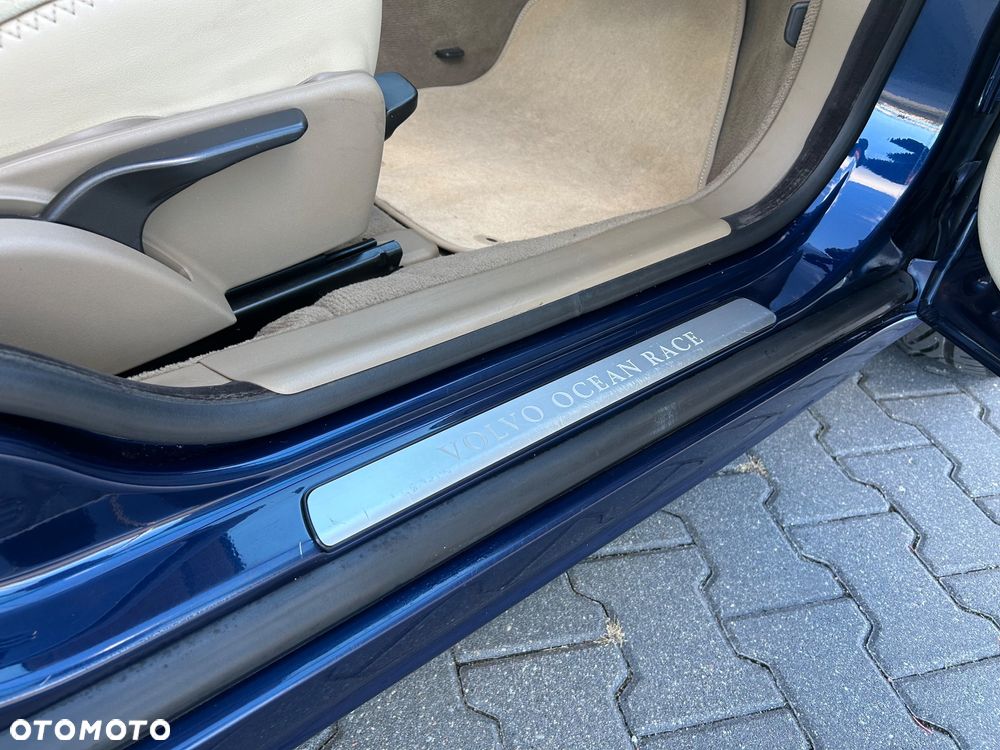 Volvo V70 D3 Ocean Race - 19