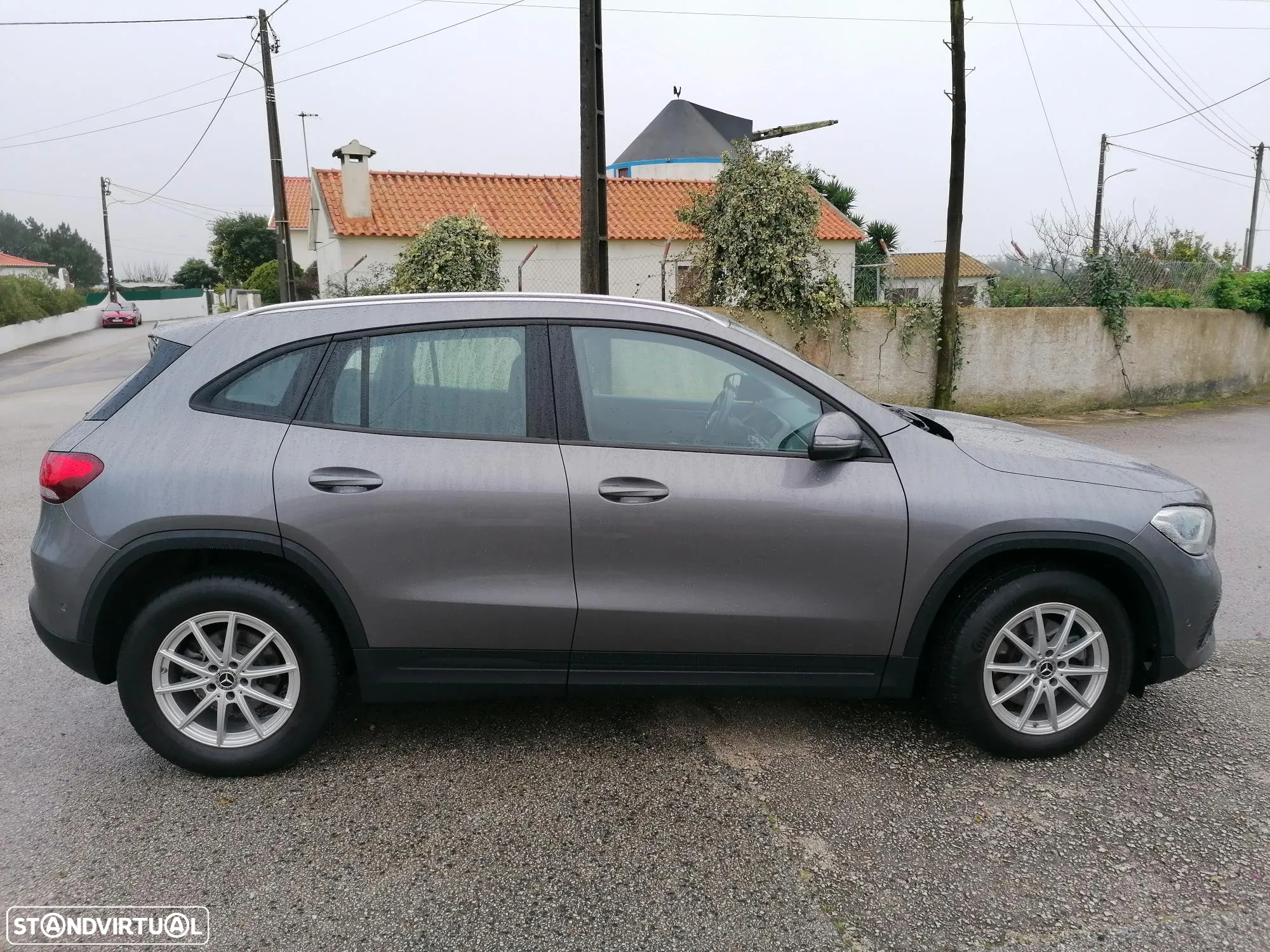 Mercedes-Benz GLA 180 d Progressive - 4