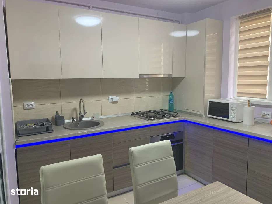 Apartament de vanzare 3 camere, bloc nou, zona linistita, Floresti — fotografia 1