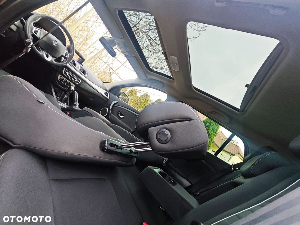Renault Megane ENERGY dCi 110 Start & Stop Bose Edition - 27