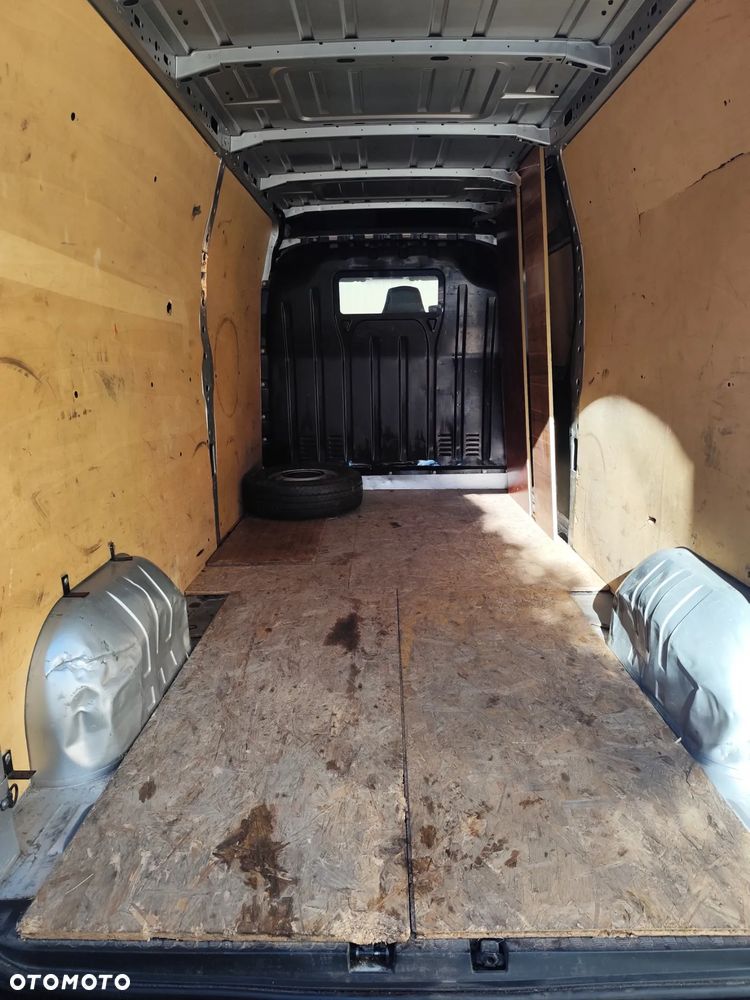 Renault Master III - 14