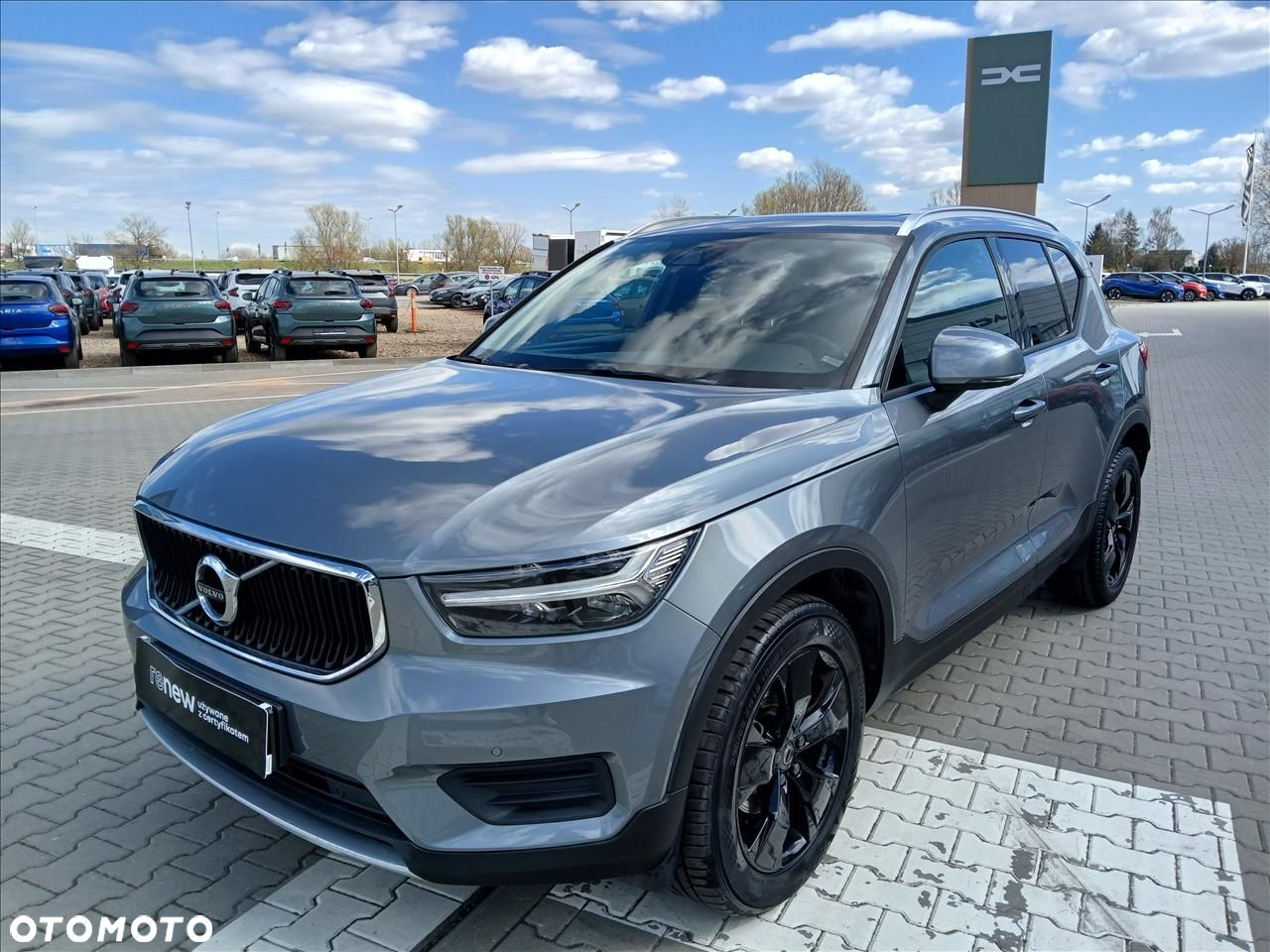 Volvo XC 40 D3 SCR Momentum - 2