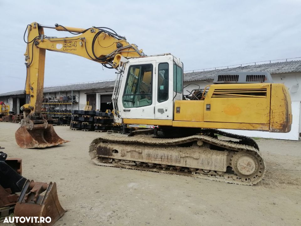 Dezmembrez LIEBHERR R934 Litronic - 1
