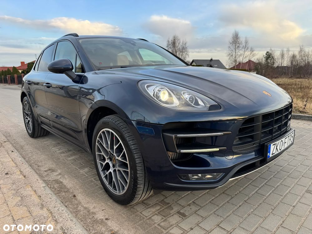 Porsche Macan Turbo PDK - 9