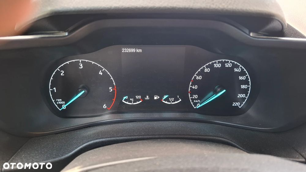 Ford Transit Connect - 17