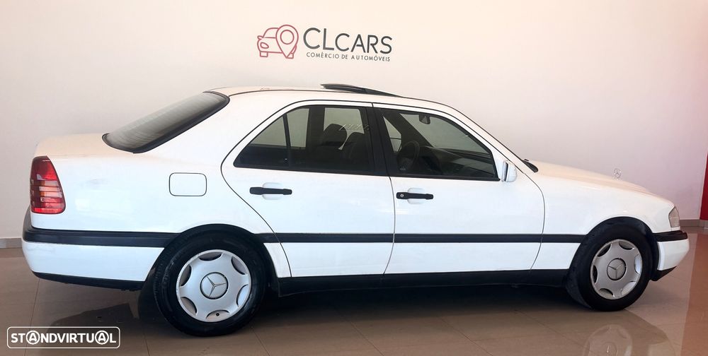Mercedes-Benz C 200 D - 4