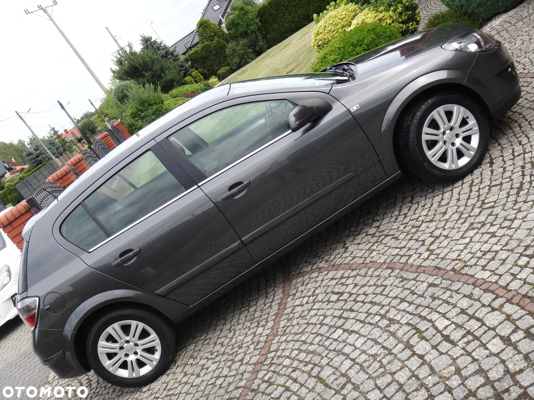 Opel Astra III 1.6 Cosmo - 3