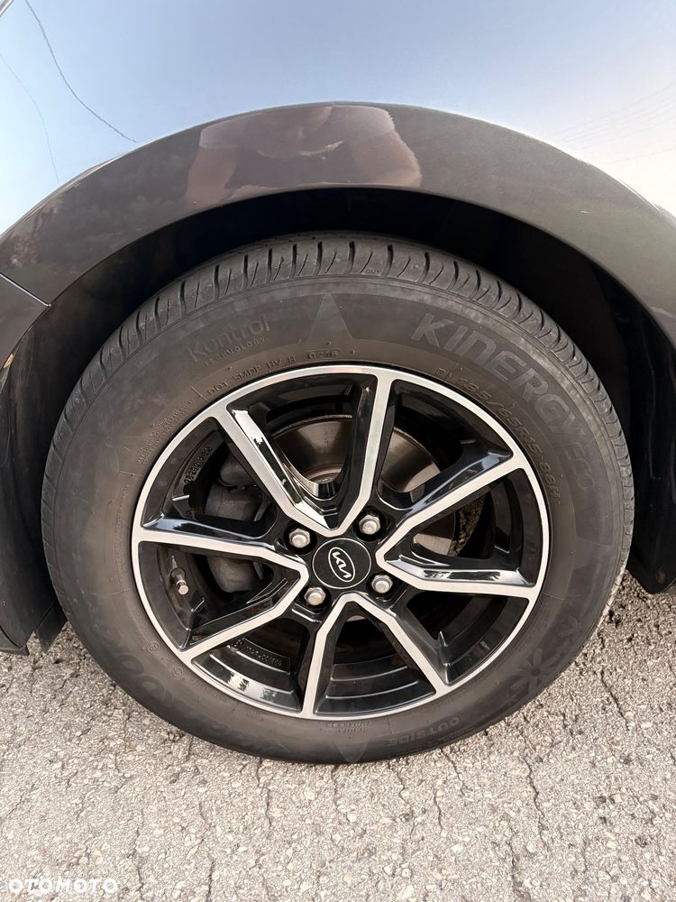 Kia Rio 1.2 M - 8